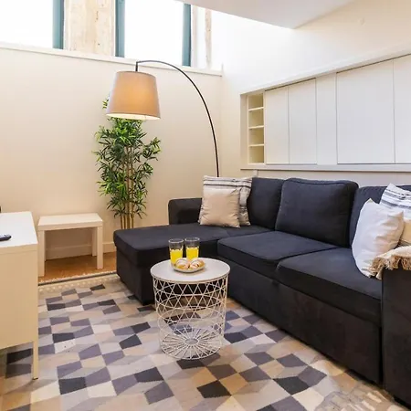 Delightful Duplex By Lovelystay Porto Exterior photo