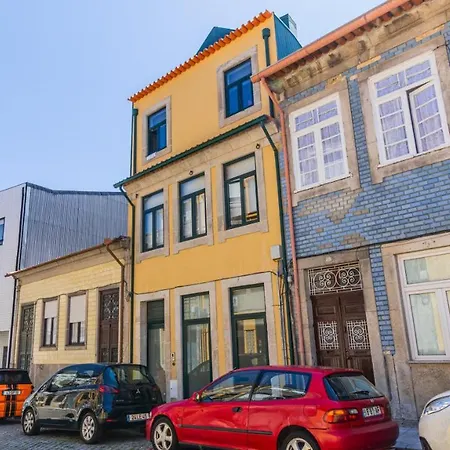 Delightful Duplex By Lovelystay Porto Exterior photo