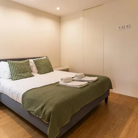 Delightful Duplex By Lovelystay Porto Exterior photo
