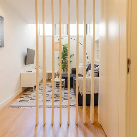 Delightful Duplex By Lovelystay Porto Exterior photo