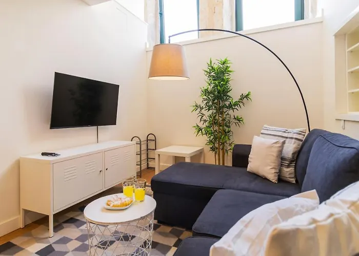 Delightful Duplex By Lovelystay